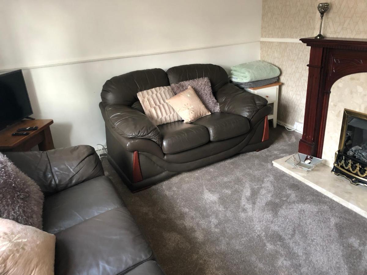 3-bed House Waterfall Country Brecon Beacons Pontneddfechan