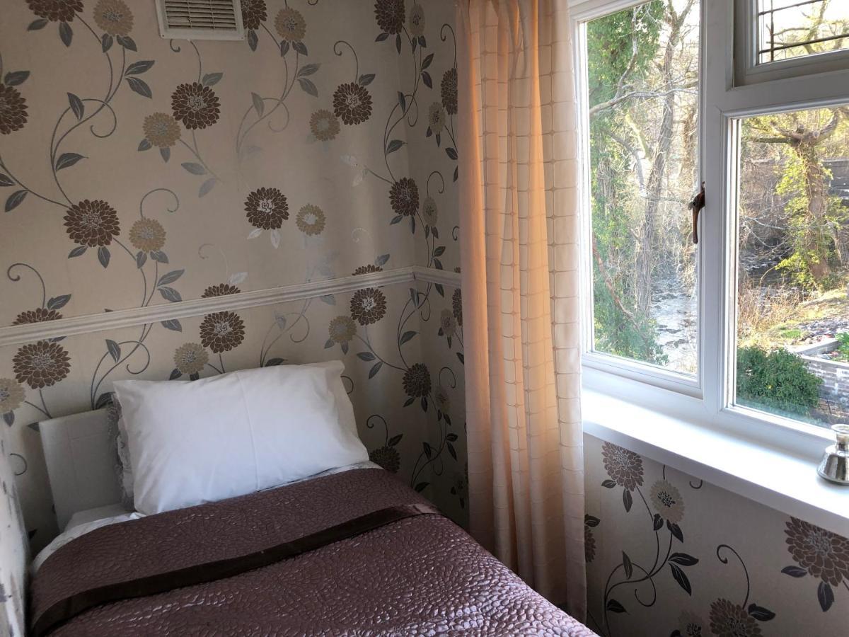 3-bed House Waterfall Country Brecon Beacons Holiday home